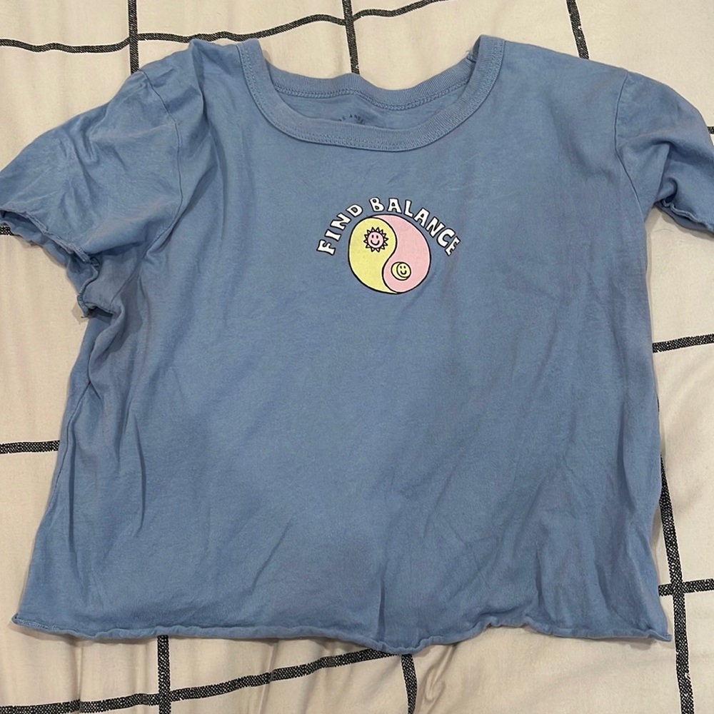 cropped fitted tee